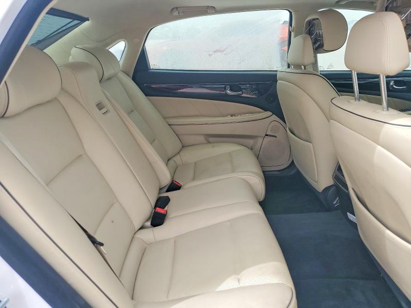 Продаж на аукціоні авто 2016 Hyundai Equus, vin: KMHGH4JH2GU102692, номер лоту: 51556296