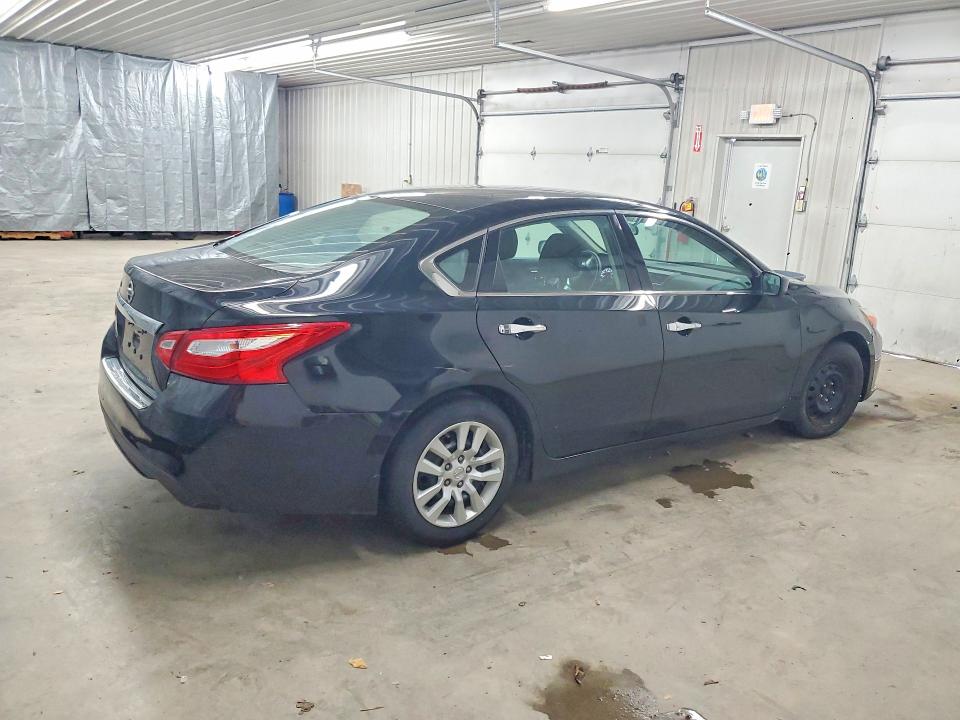 2017 Nissan Altima მანქანა იყიდება აუქციონზე, vin: 1N4AL3AP9HC283538, აუქციონის ნომერი: 51478516