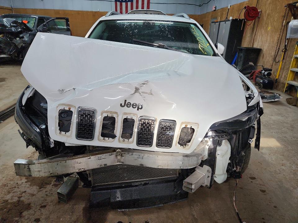Продаж на аукціоні авто 2019 Jeep Cherokee, vin: 1C4PJMCB5KD122493, номер лоту: 51201226