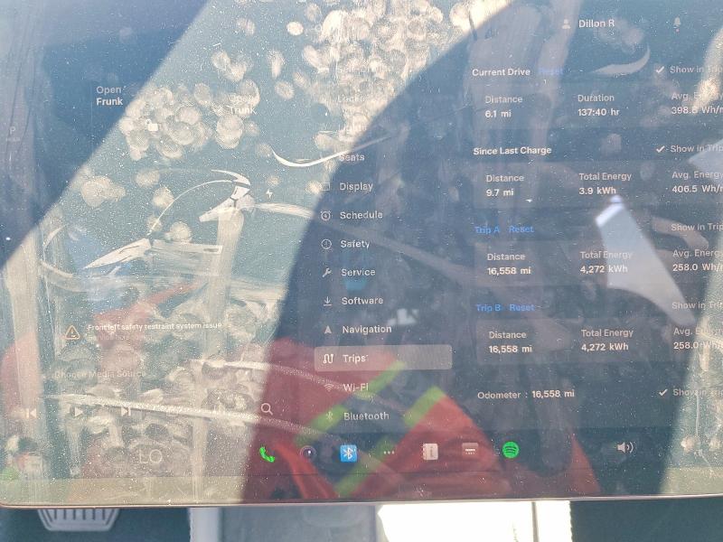 49387976 :رقم المزاد ، 5YJ3E1EA6SF032185 vin ، 2025 Tesla Model 3 مزاد بيع