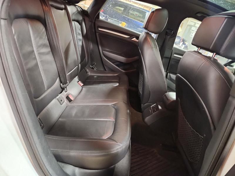 48169756 :رقم المزاد ، WAUBFGFF1F1103553 vin ، 2015 Audi A3 مزاد بيع