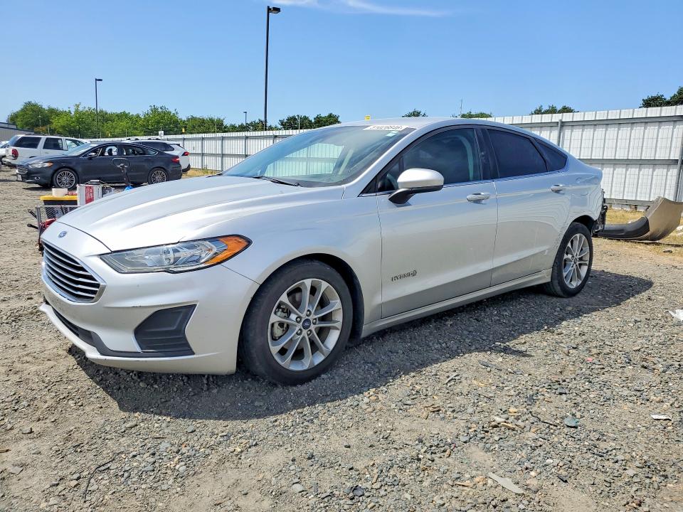 Auction sale of the 2019 Ford Fusion, vin: 3FA6P0LUXKR261553, lot number: 51026646