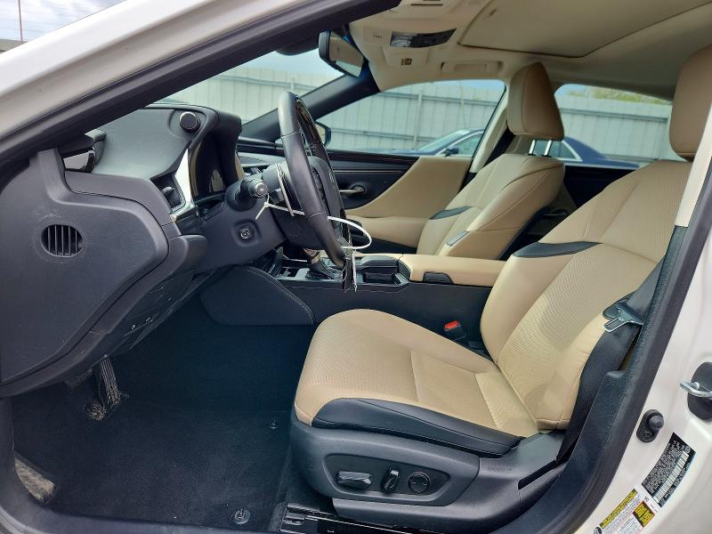48602256 :رقم المزاد ، 58ADZ1B17LU071278 vin ، 2020 Lexus Es 350 مزاد بيع