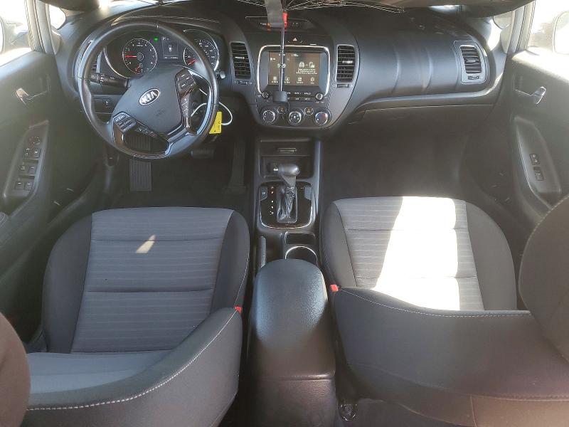 50987026 :رقم المزاد ، 3KPFL4A74JE281829 vin ، 2018 Kia Forte مزاد بيع
