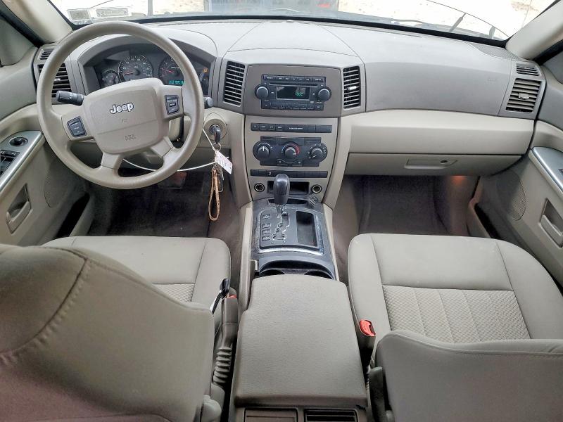 49071186 :رقم المزاد ، 1J4GR48K15C648979 vin ، 2005 Jeep Grand Cherokee مزاد بيع