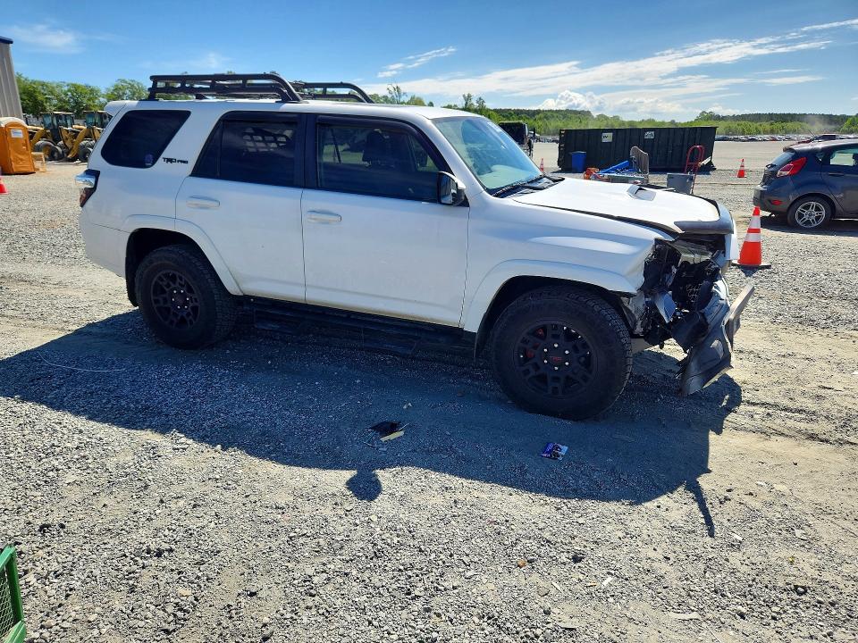 50482266 :رقم المزاد ، JTEBU5JR1K5735935 vin ، 2019 Toyota 4runner مزاد بيع