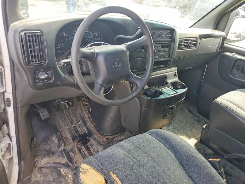 2002 Chevrolet Express G1500 მანქანა იყიდება აუქციონზე, vin: 1GCFG15R121183618, აუქციონის ნომერი: 49879606