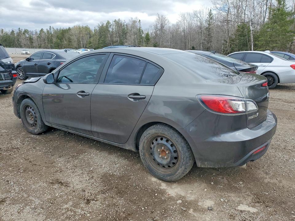 47640676 :رقم المزاد ، JM1BL1VF7B1433931 vin ، 2011 Mazda 3 مزاد بيع
