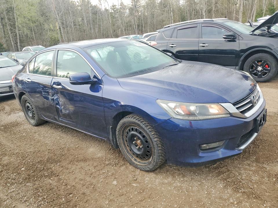 2015 Honda Accord მანქანა იყიდება აუქციონზე, vin: 1HGCR2F51FA808797, აუქციონის ნომერი: 51490146