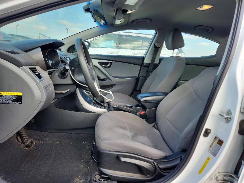 52064276 :رقم المزاد ، 5NPDH4AE5FH573404 vin ، 2015 Hyundai Elantra مزاد بيع