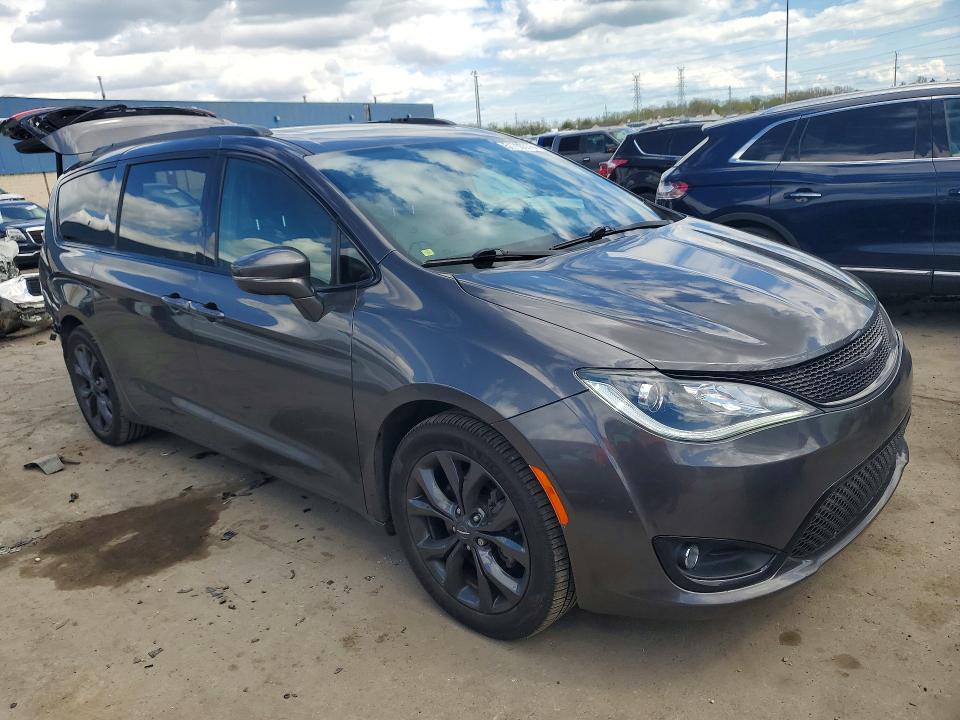 2019 Chrysler Pacifica მანქანა იყიდება აუქციონზე, vin: 2C4RC1GG3KR652496, აუქციონის ნომერი: 51700376