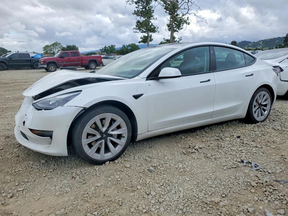 48191816 :رقم المزاد ، 5YJ3E1EA4MF998439 vin ، 2021 Tesla Model 3 مزاد بيع