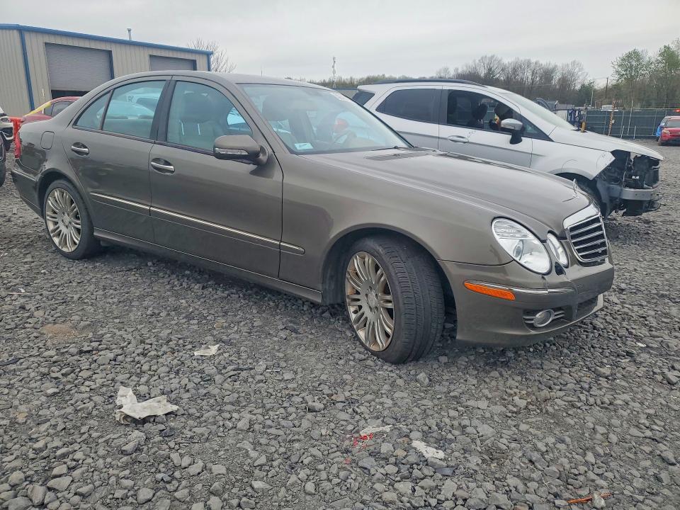 Продажа на аукционе авто 2008 Mercedes Benz E, vin: WDBUF87XX8B299996, номер лота: 50842116