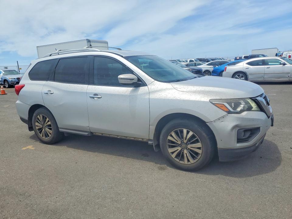 Продажа на аукционе авто 2018 Nissan Pathfinder, vin: 5N1DR2MM4JC627277, номер лота: 50466556