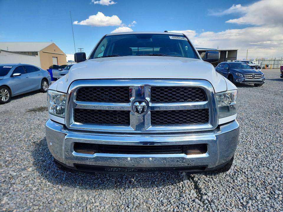 49088346 :رقم المزاد ، 3C6TR5DT4EG195017 vin ، 2014 Ram 2500 مزاد بيع
