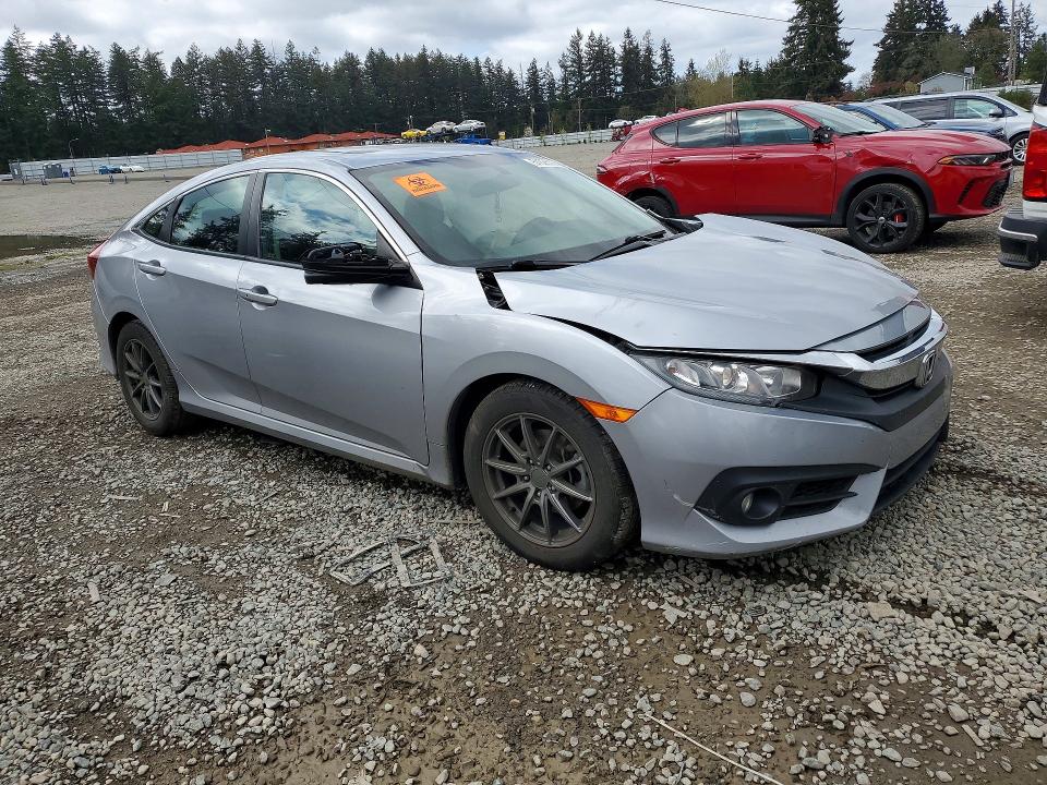 Продаж на аукціоні авто 2017 Honda Civic, vin: 2HGFC1F37HH657606, номер лоту: 51025366