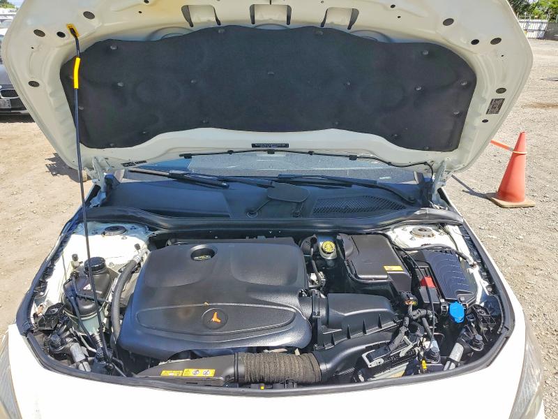 48288246 :رقم المزاد ، WDDSJ4EB4FN176946 vin ، 2015 Mercedes-benz Cla مزاد بيع