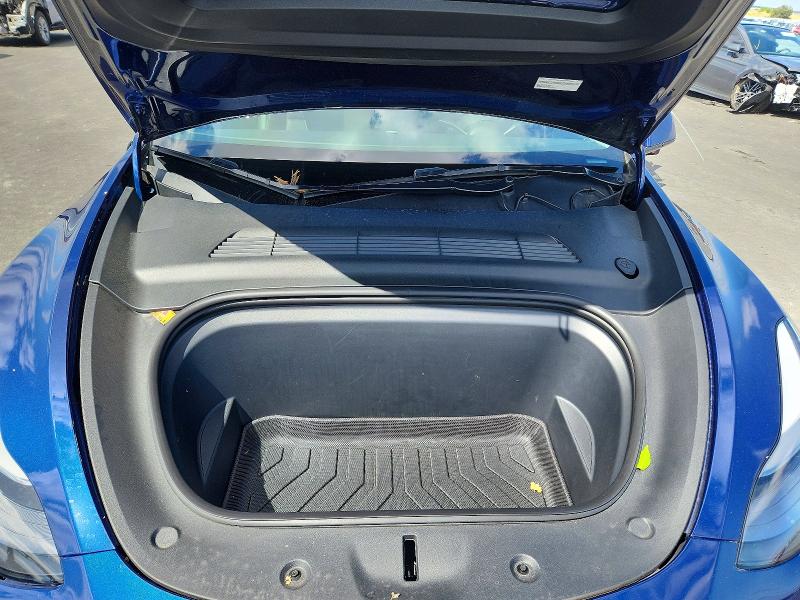 2022 Tesla Model Y მანქანა იყიდება აუქციონზე, vin: 7SAYGDEFXNF437700, აუქციონის ნომერი: 49805566