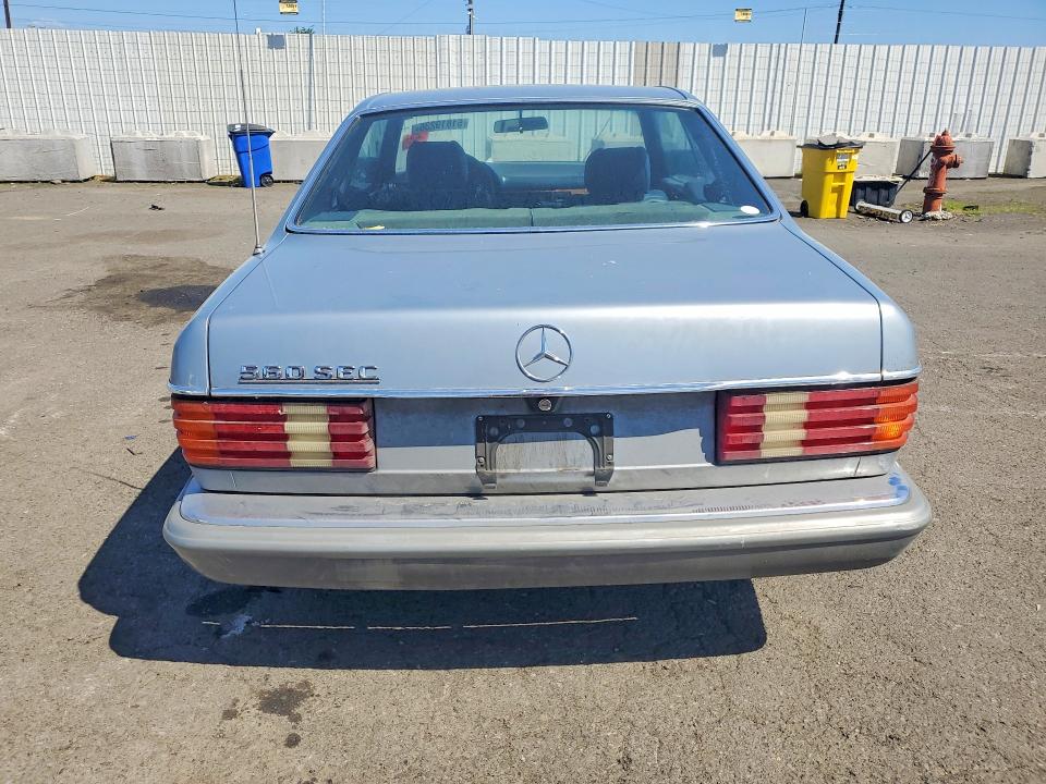 51819236 :رقم المزاد ، WDBCA43A6CB001733 vin ، 1982 Mercedes-benz 380 مزاد بيع