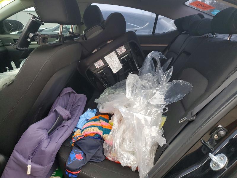 Продаж на аукціоні авто 2017 Hyundai Elantra, vin: KMHD84LF5HU142863, номер лоту: 51489856
