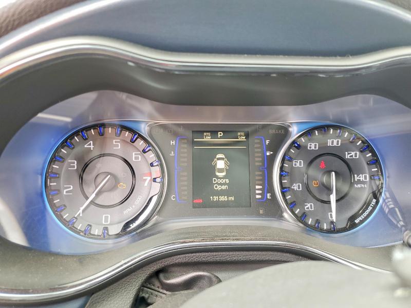 2015 Chrysler 200 მანქანა იყიდება აუქციონზე, vin: 1C3CCCBG7FN635796, აუქციონის ნომერი: 50618236