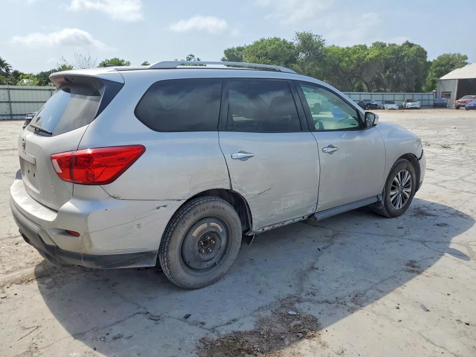 Продажа на аукционе авто 2018 Nissan Pathfinder, vin: 5N1DR2MN5JC626924, номер лота: 51586456
