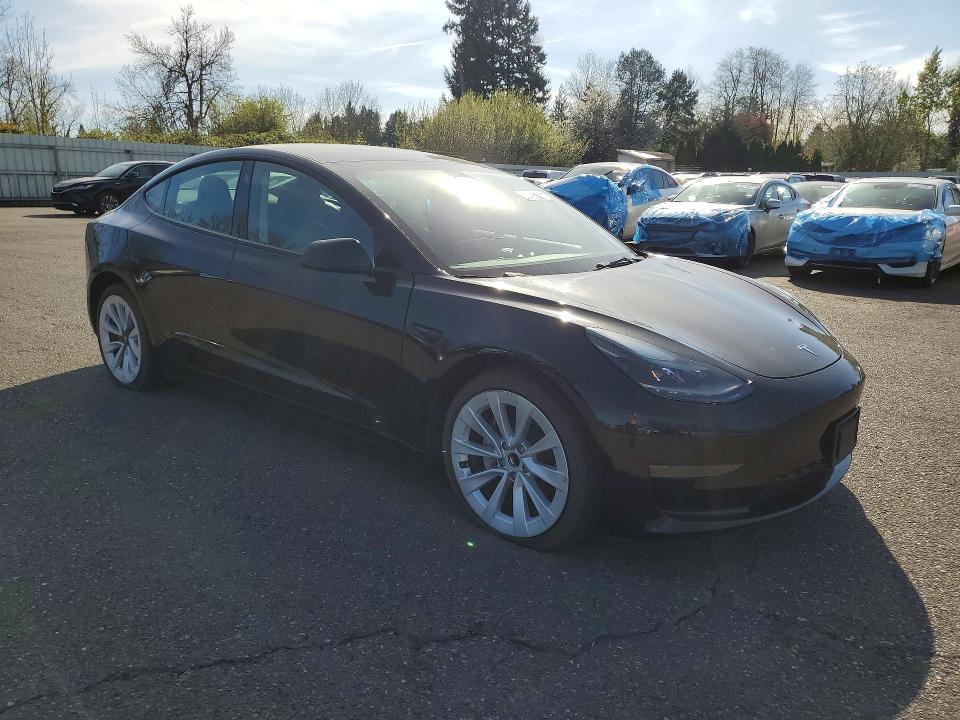 2022 Tesla Model 3 მანქანა იყიდება აუქციონზე, vin: 5YJ3E1EA5NF370942, აუქციონის ნომერი: 48987766