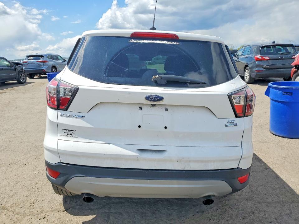 Auction sale of the 2017 Ford Escape, vin: 1FMCU9GD2HUB48326, lot number: 49951156