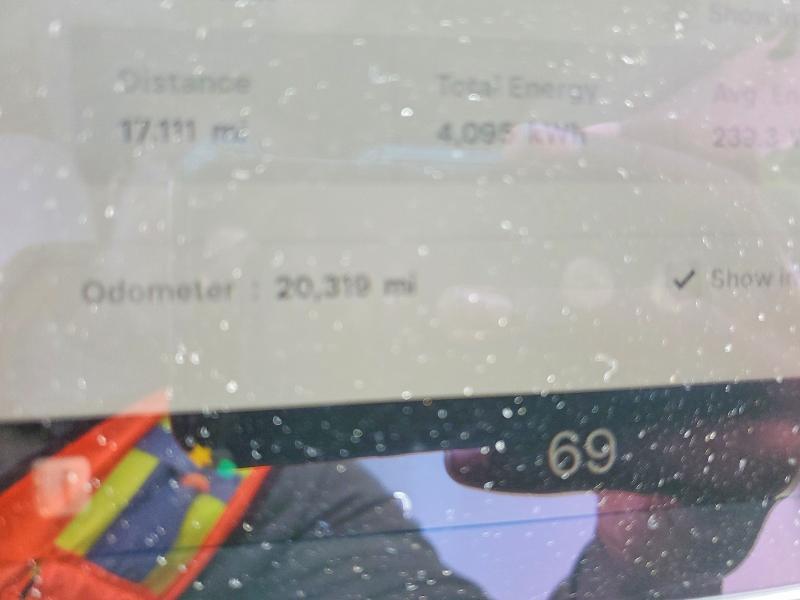 Продажа на аукционе авто 2025 Tesla Model Y, vin: 7SAYGAEE8SF293114, номер лота: 51787886