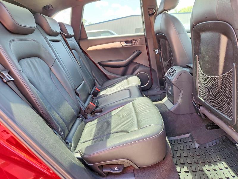 48616866 :رقم المزاد ، WA1WKAFP8AA030142 vin ، 2010 Audi Q5 مزاد بيع