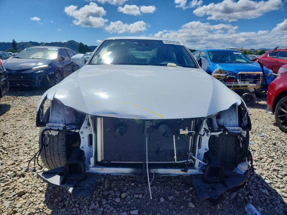 Продаж на аукціоні авто 2018 Lexus Is, vin: JTHBZ1D23J5032539, номер лоту: 49454546