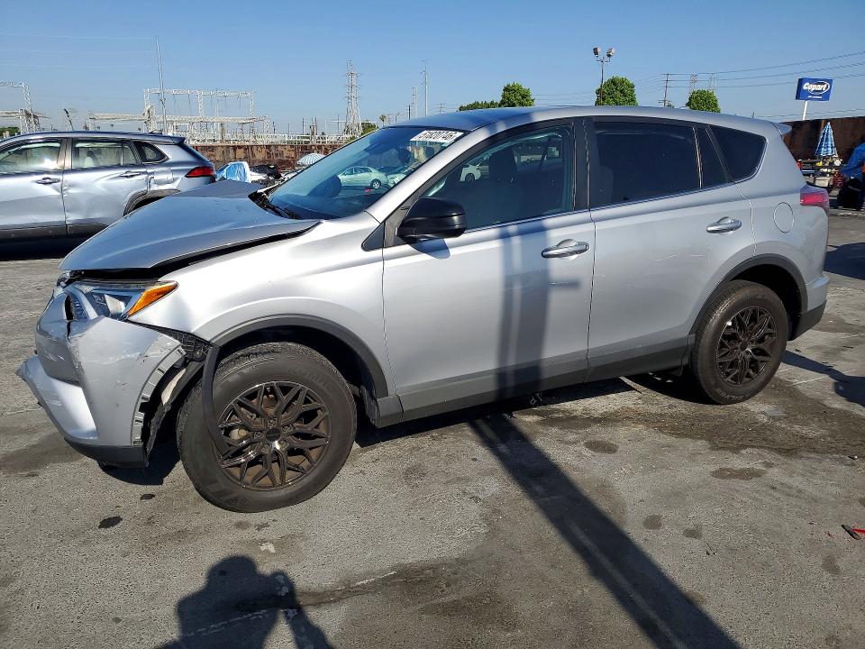 Продажа на аукционе авто 2018 Toyota Rav4, vin: 2T3ZFREV3JW495547, номер лота: 51820746