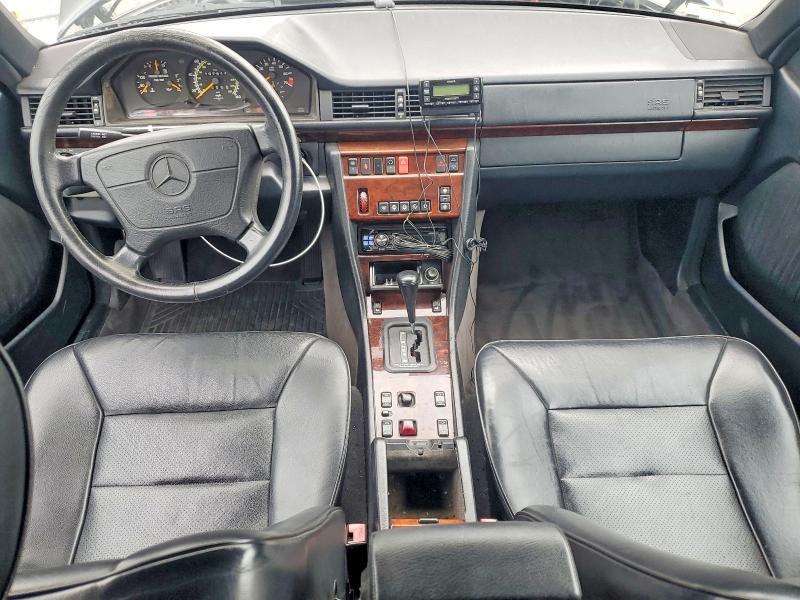 Продажа на аукционе авто 1995 Mercedes-benz E-class, vin: WDBEA66EXSC276601, номер лота: 49121666
