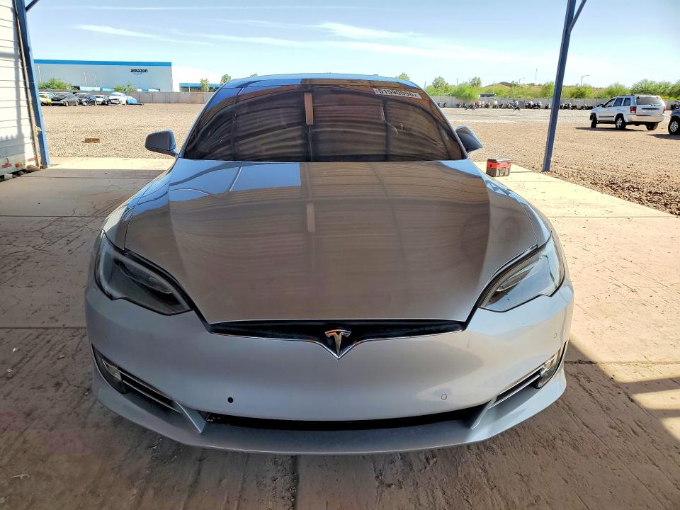 Продажа на аукционе авто 2016 Tesla Model S, vin: 5YJSA1E24GF176745, номер лота: 51590096
