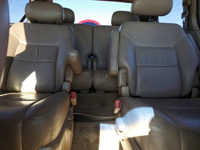 51009026 :رقم المزاد ، 4T3ZF13C82U490364 vin ، 2002 Toyota Sienna مزاد بيع