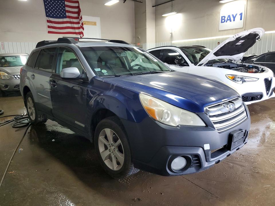 Продаж на аукціоні авто 2014 Subaru Outback, vin: 4S4BRBMC8E3240381, номер лоту: 49648916