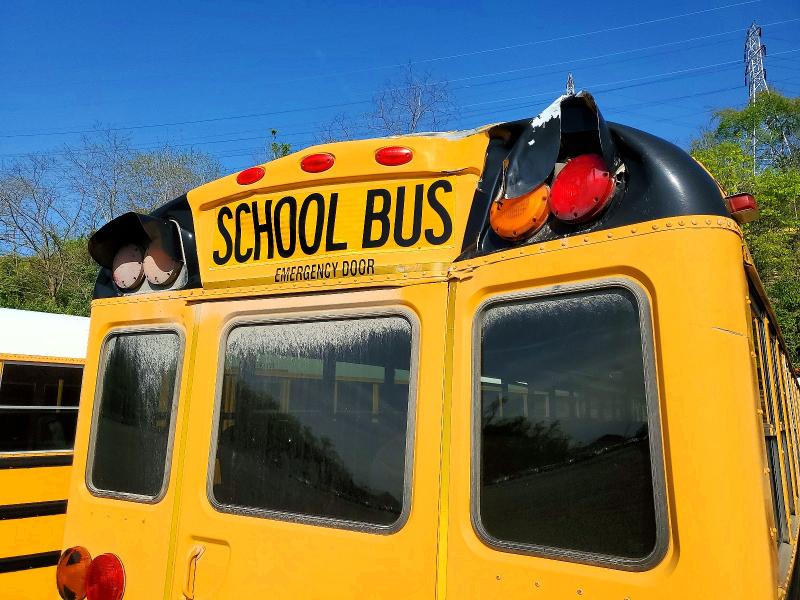 50475766 :رقم المزاد ، 4DRBUAAN8CB402348 vin ، 2012 Icrp Bus مزاد بيع