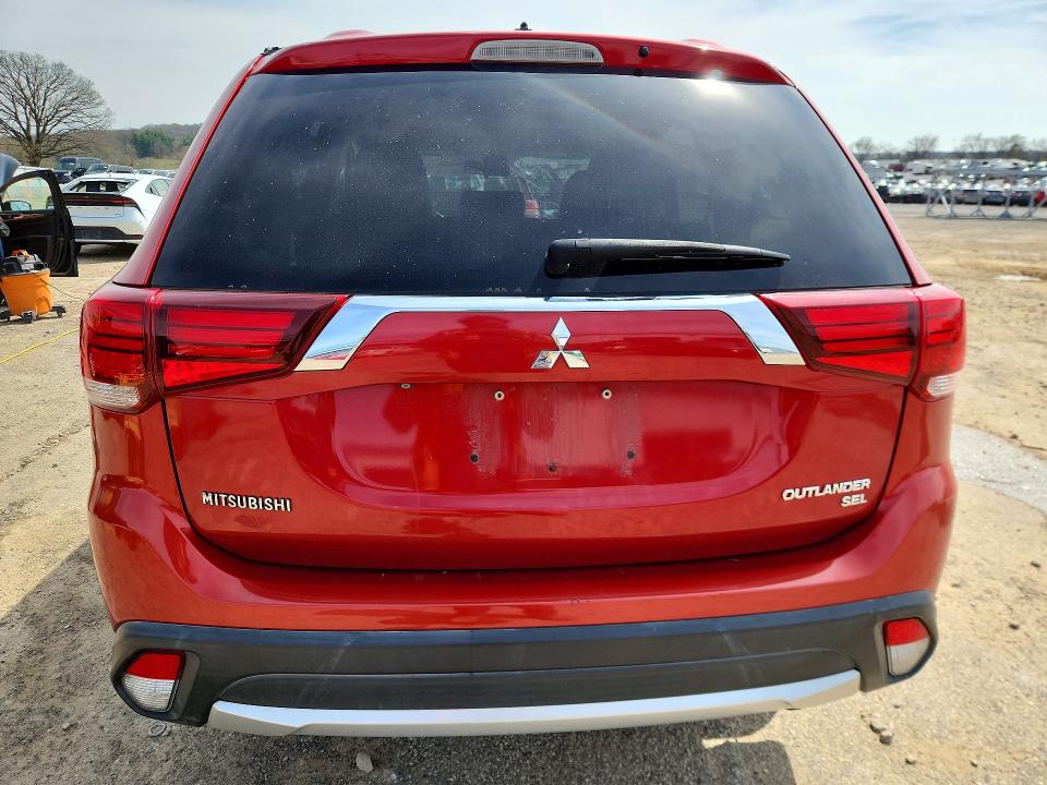 Продаж на аукціоні авто 2016 Mitsubishi Outlander, vin: JA4AZ3A38GZ011137, номер лоту: 50506146