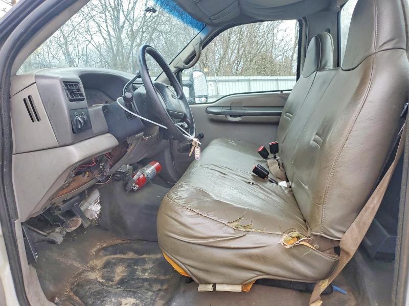 Продажа на аукционе авто 2000 Ford F450, vin: 1FDXF46F2YEE39663, номер лота: 78799325
