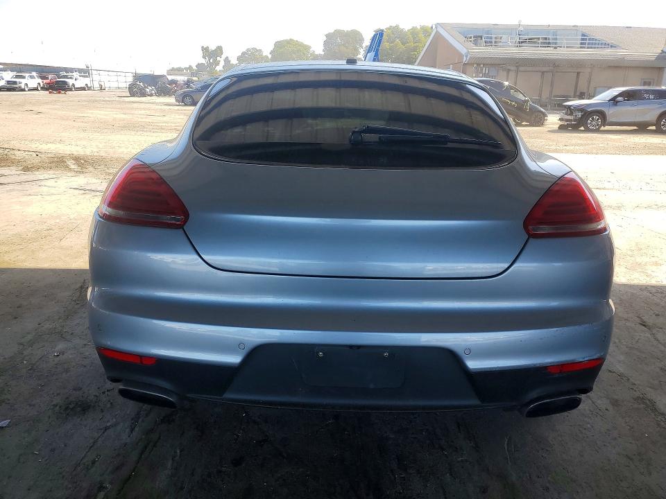 2016 Porsche Panamera მანქანა იყიდება აუქციონზე, vin: WP0AA2A71GL002129, აუქციონის ნომერი: 51284576