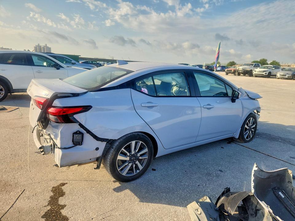 2024 Nissan Versa მანქანა იყიდება აუქციონზე, vin: 3N1CN8EV4RL839556, აუქციონის ნომერი: 51625776