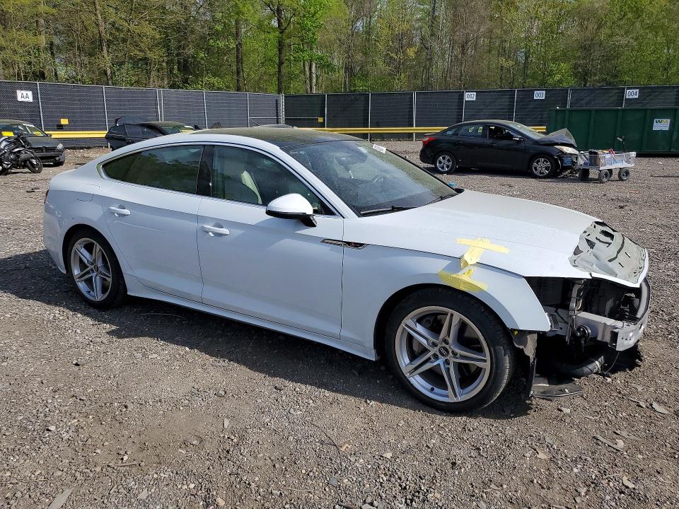 2021 Audi A5 მანქანა იყიდება აუქციონზე, vin: WAUDACF57MA030385, აუქციონის ნომერი: 49535856