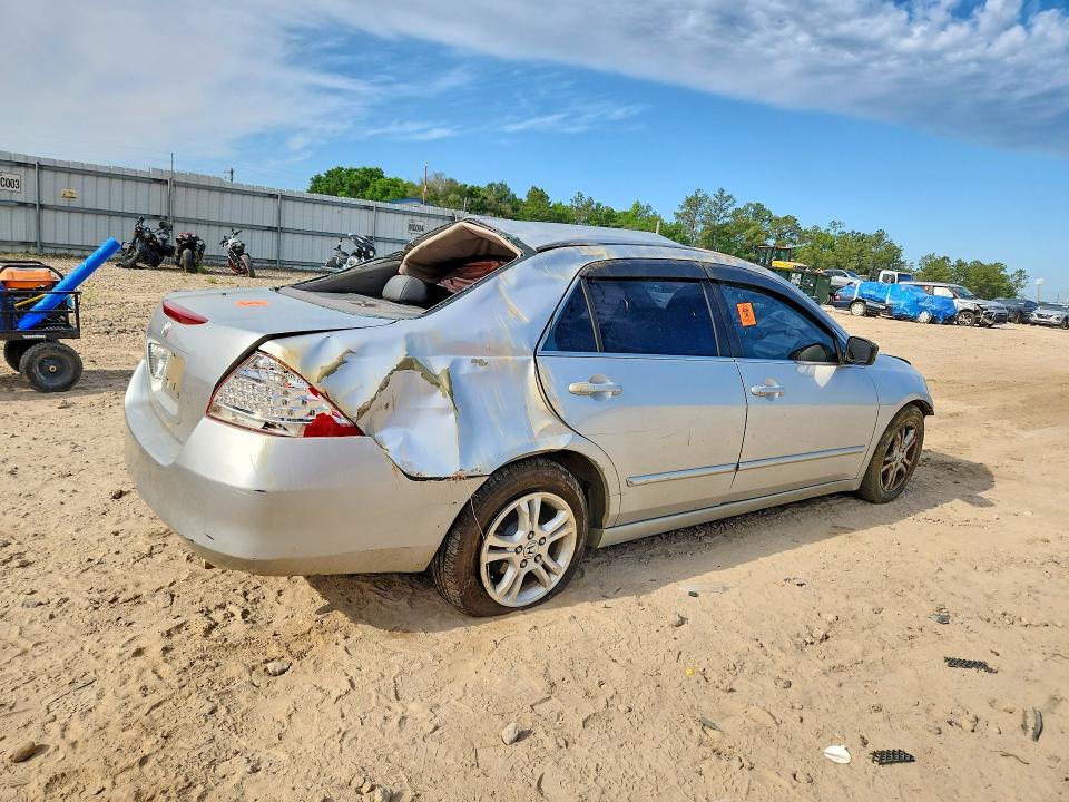 2007 Honda Accord მანქანა იყიდება აუქციონზე, vin: 1HGCM568X7A153440, აუქციონის ნომერი: 51014896