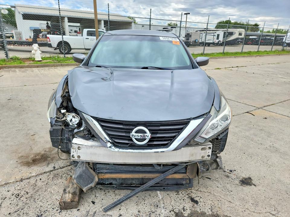 Продаж на аукціоні авто 2016 Nissan Altima, vin: 1N4AL3AP0GN365225, номер лоту: 50521476
