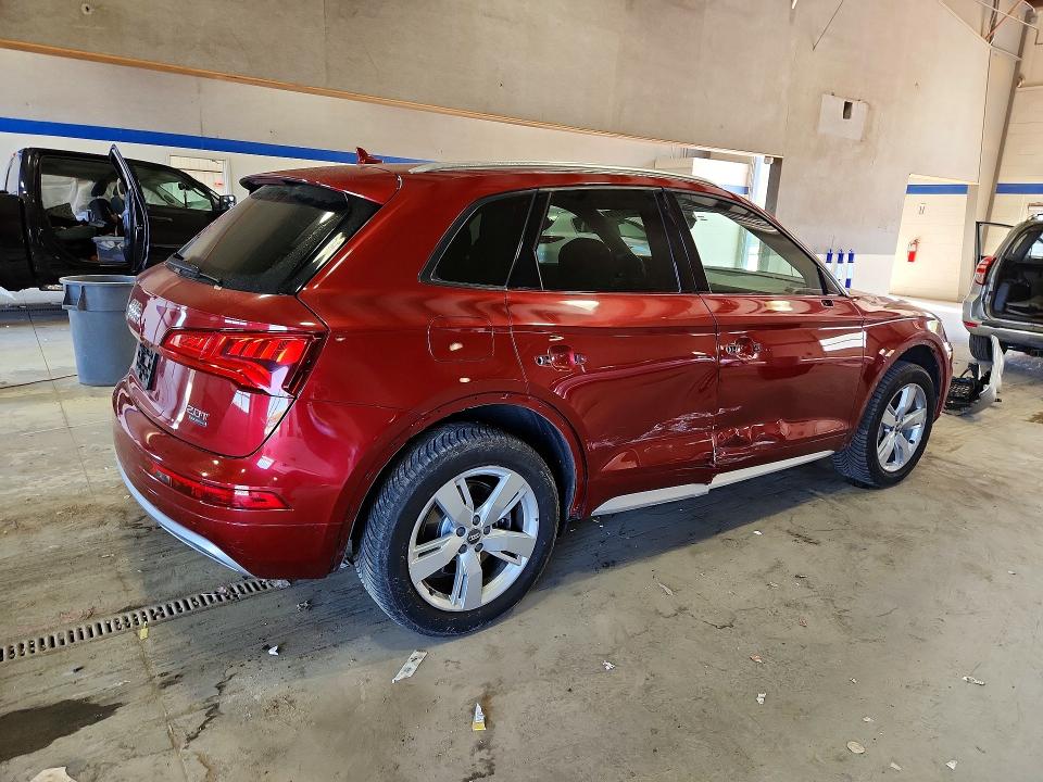 Продаж на аукціоні авто 2018 Audi Q5, vin: WA1ANAFY8J2020490, номер лоту: 48784116