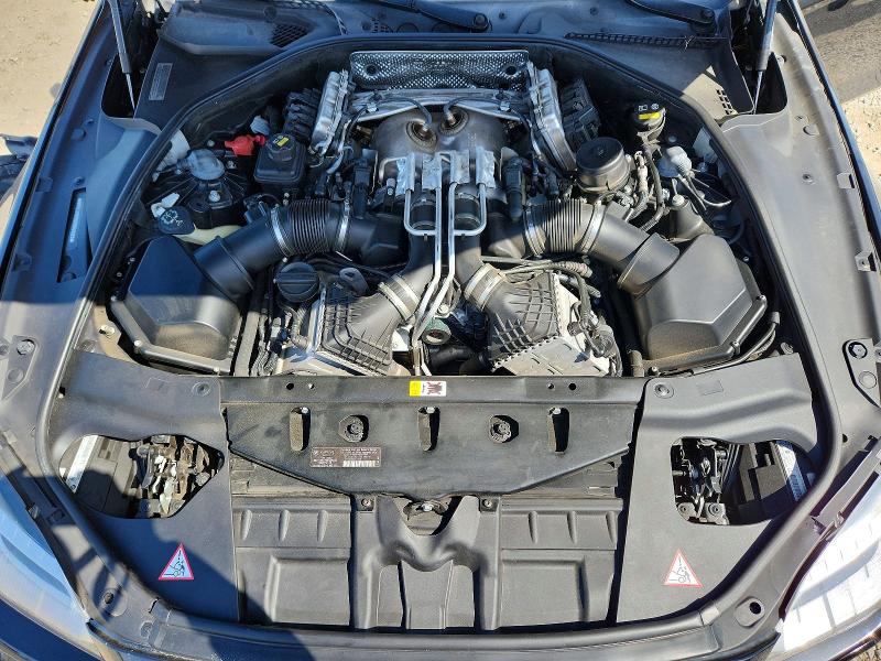 Продаж на аукціоні авто 2015 Bmw M6, vin: WBSLZ9C5XFD651483, номер лоту: 50177036