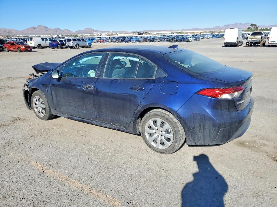 48834826 :رقم المزاد ، 5YFEPMAE2NP325930 vin ، 2022 Toyota Corolla مزاد بيع
