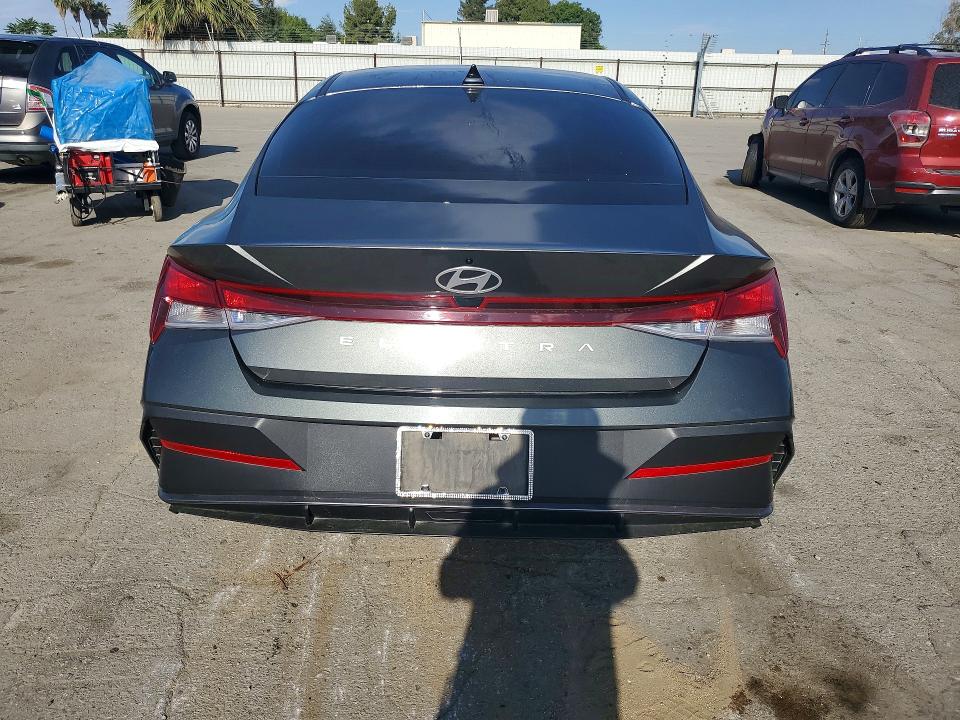 2024 Hyundai Elantra მანქანა იყიდება აუქციონზე, vin: KMHLL4DG3RU841248, აუქციონის ნომერი: 51136966