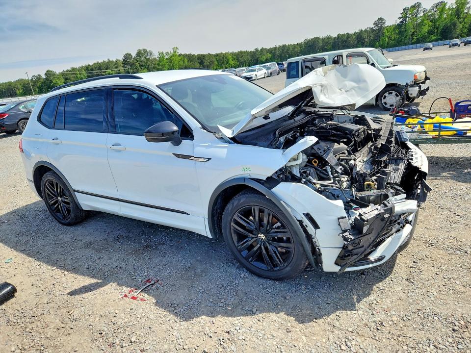 Продаж на аукціоні авто 2022 Volkswagen Tiguan, vin: 3VVCB7AX3NM027789, номер лоту: 51561556