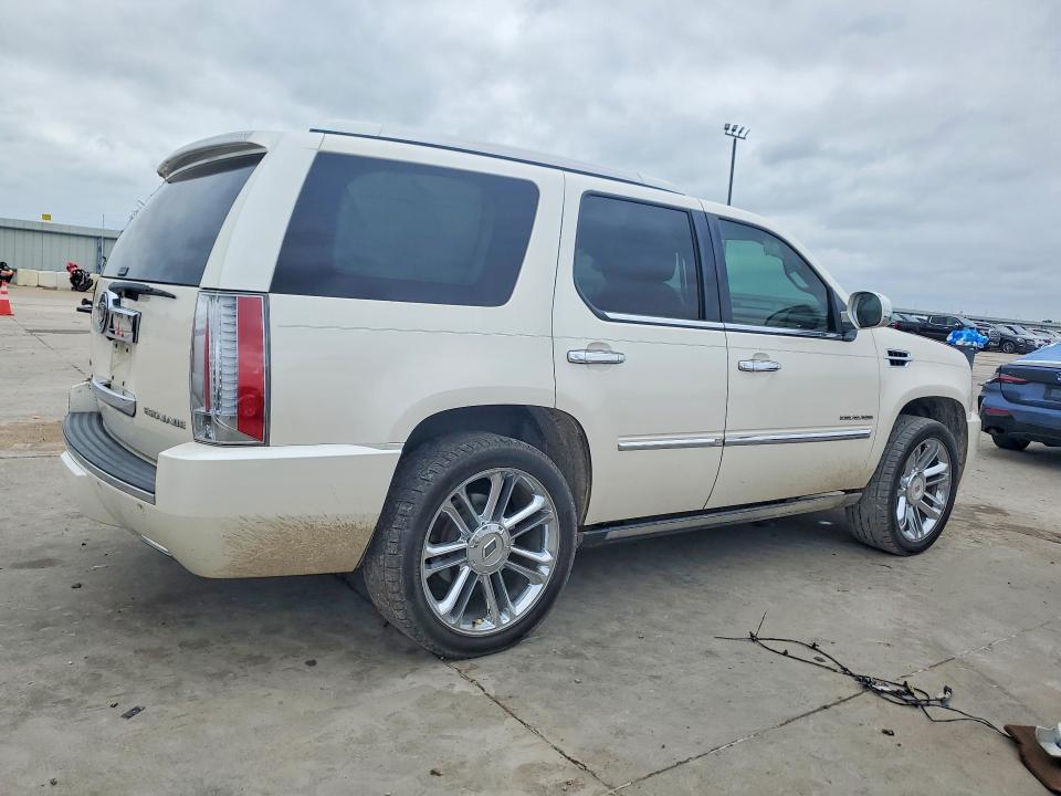 2012 Cadillac Escalade მანქანა იყიდება აუქციონზე, vin: 1GYS3DEFXCR244298, აუქციონის ნომერი: 50565386